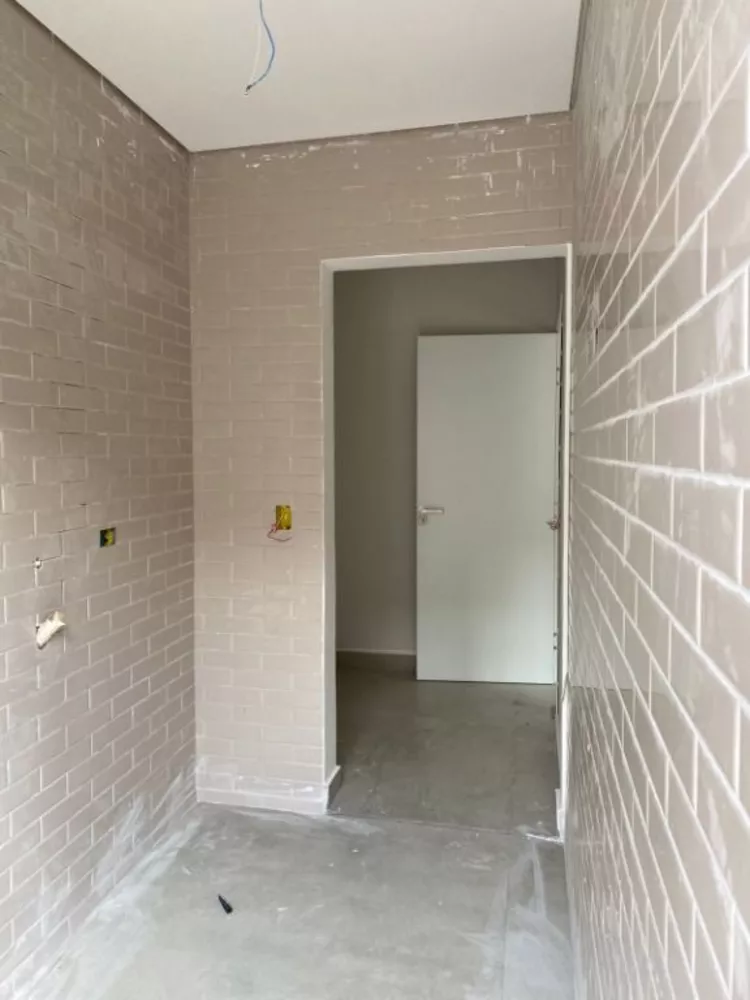 Sobrado à venda com 4 quartos, 310m² - Foto 9