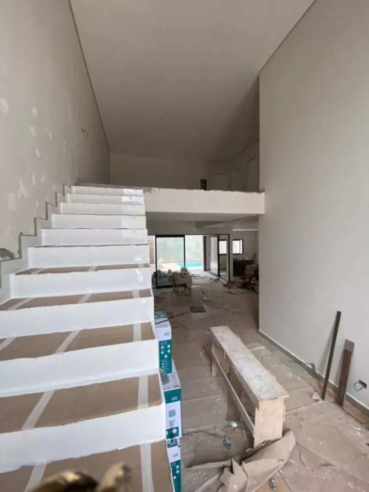 Sobrado à venda com 4 quartos, 310m² - Foto 6