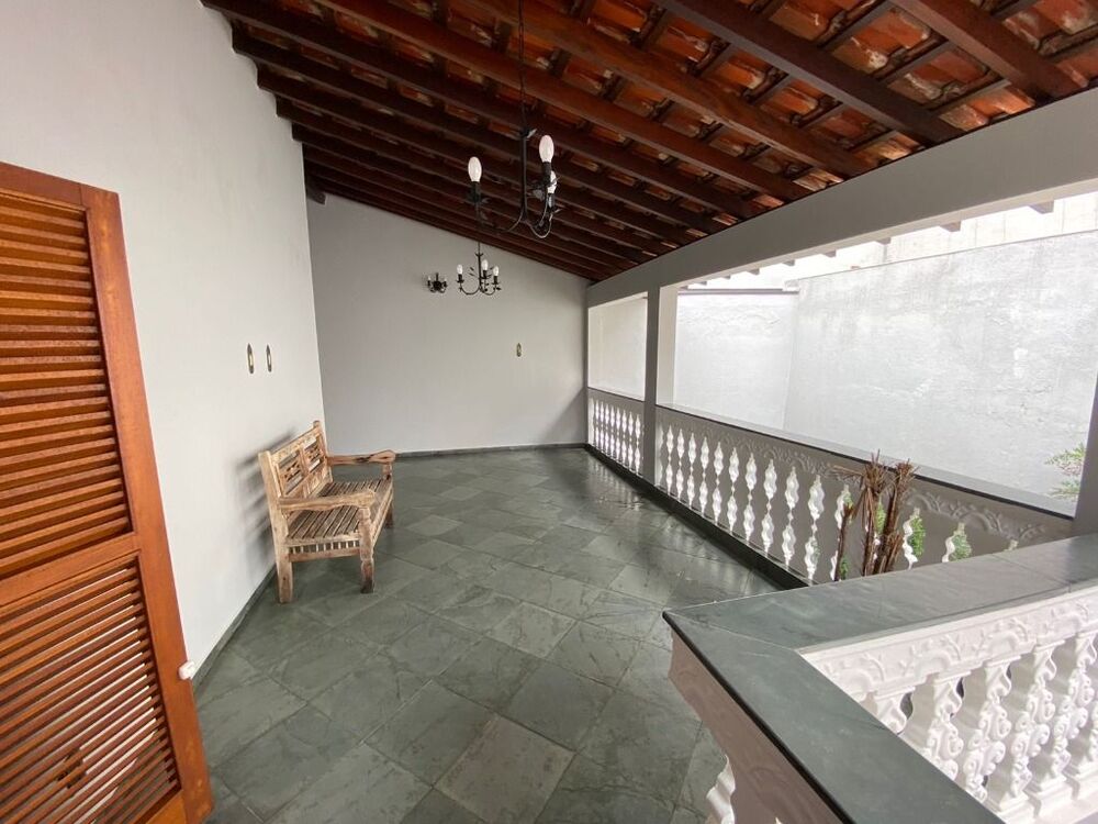 Sobrado, 4 quartos, 391 m² - Foto 1