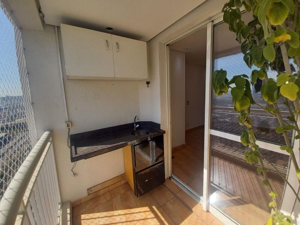 Apartamento à venda com 3 quartos, 63m² - Foto 3