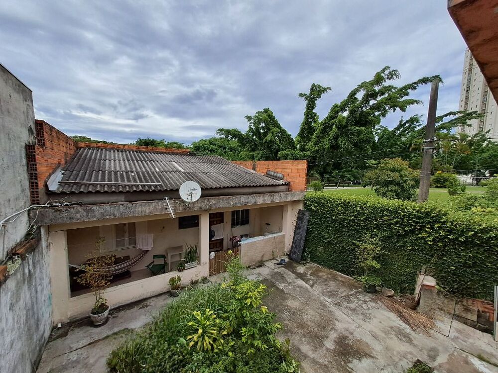 Casa, 3 quartos, 214 m² - Foto 1
