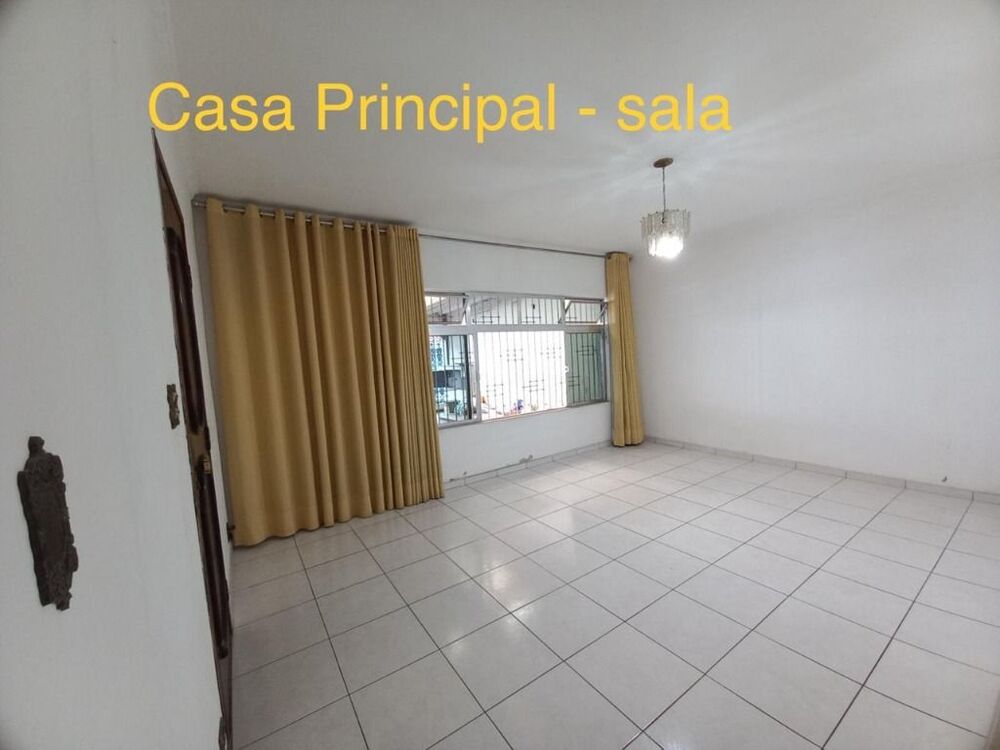 Casa, 3 quartos, 257 m² - Foto 1