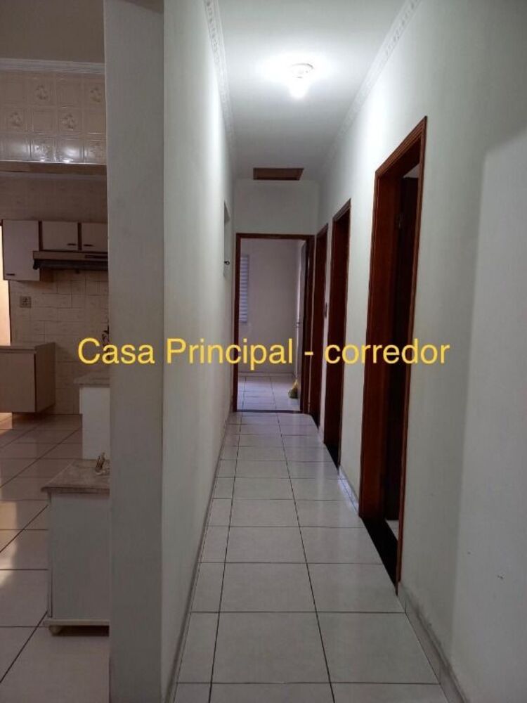 Casa, 3 quartos, 257 m² - Foto 3