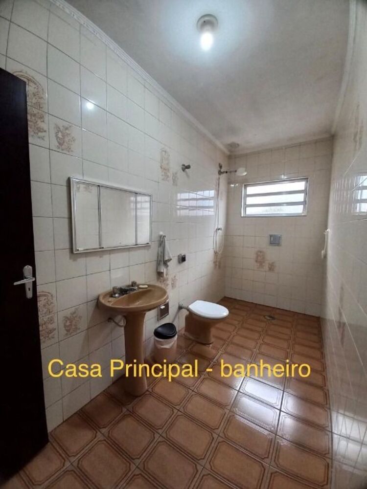 Casa, 3 quartos, 257 m² - Foto 2