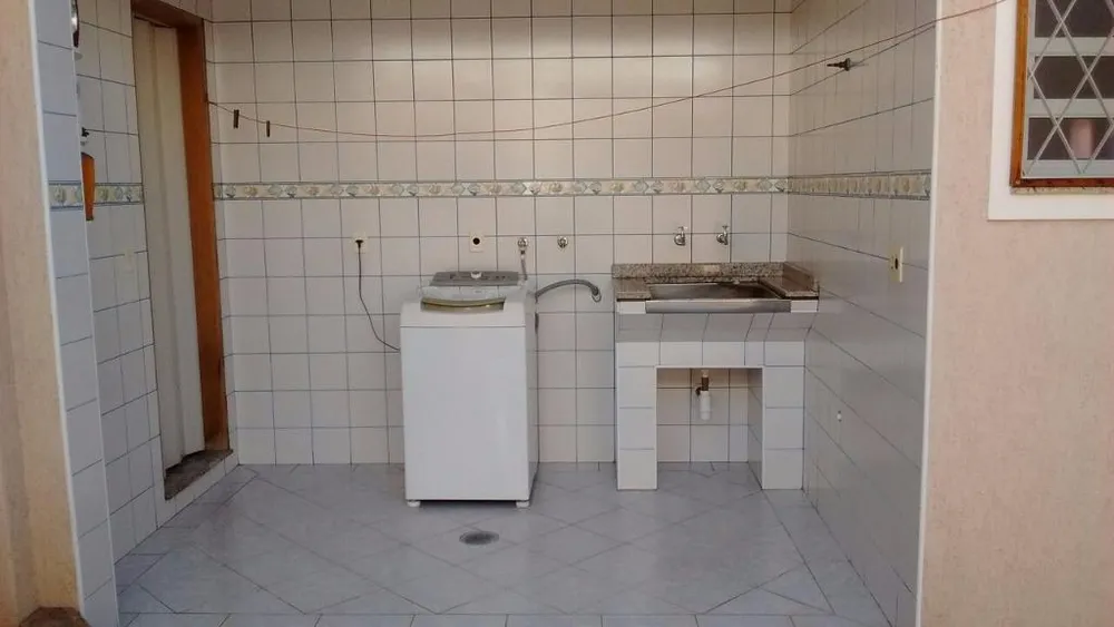 Casa, 3 quartos, 250 m² - Foto 14