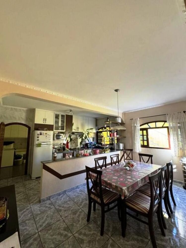 Sobrado, 3 quartos, 195 m² - Foto 2
