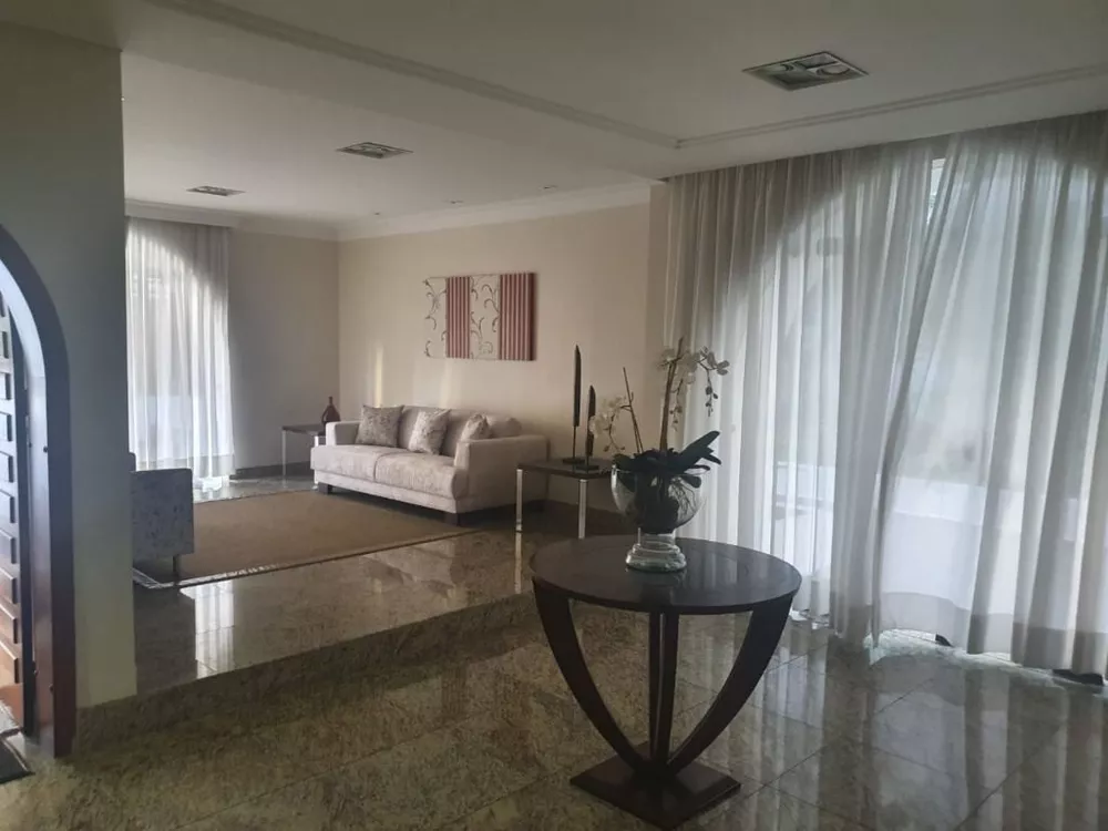 Apartamento à venda com 4 quartos, 228m² - Foto 3