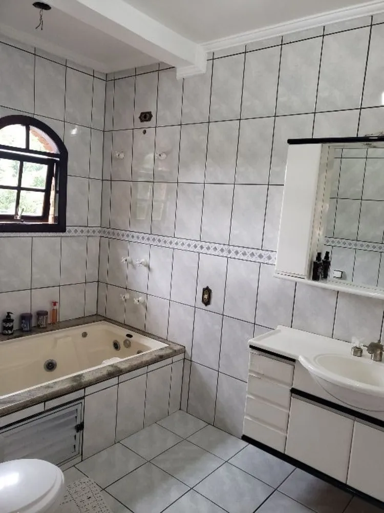 Sobrado, 4 quartos, 335 m² - Foto 2