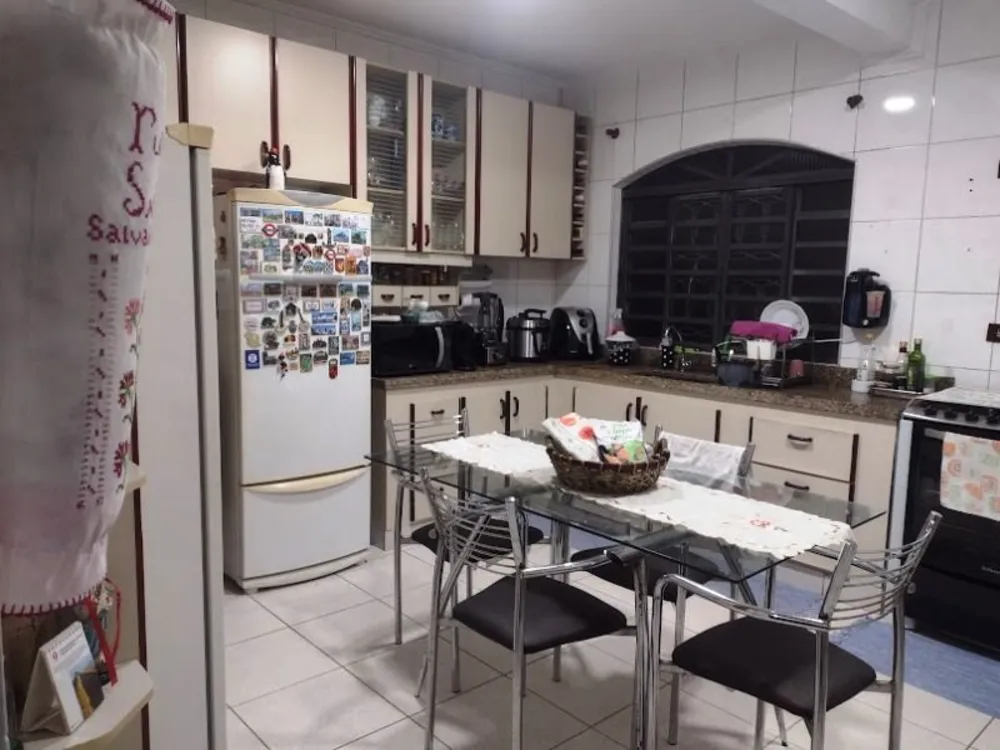 Sobrado, 3 quartos, 204 m² - Foto 3
