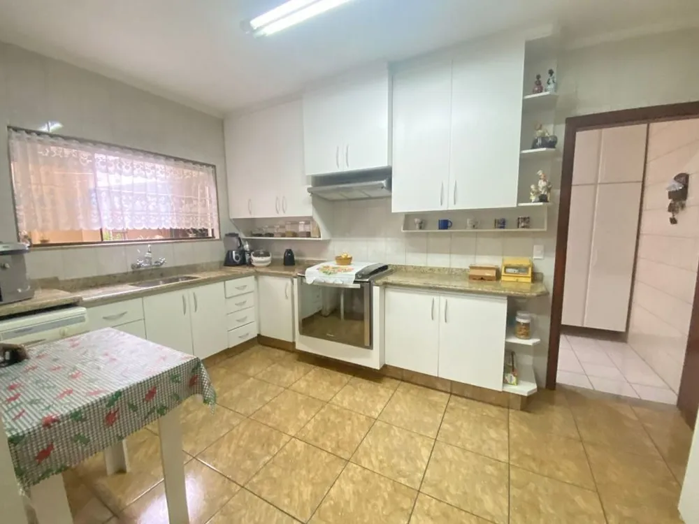 Sobrado, 3 quartos, 202 m² - Foto 3
