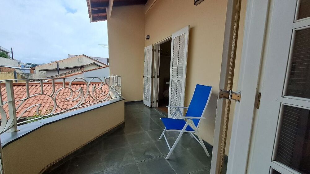 Sobrado, 3 quartos, 307 m² - Foto 1