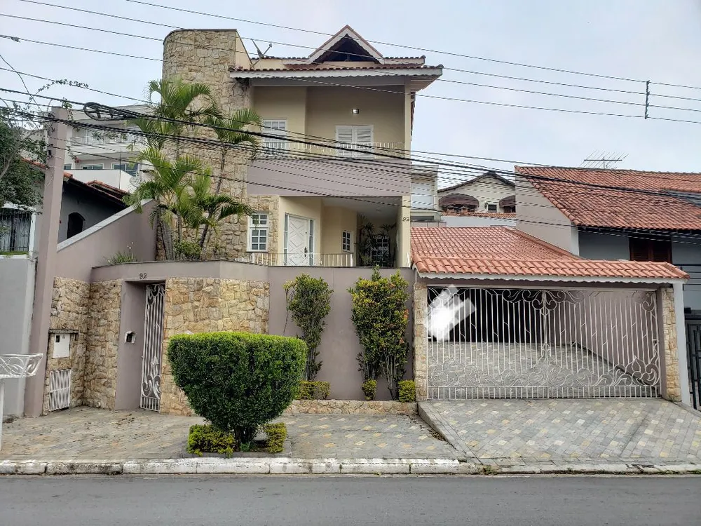 Sobrado, 3 quartos, 307 m² - Foto 1