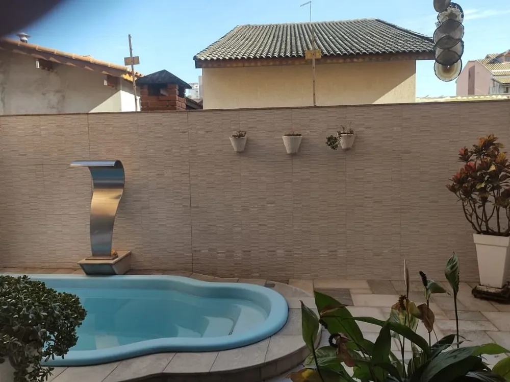 Sobrado, 3 quartos, 280 m² - Foto 1