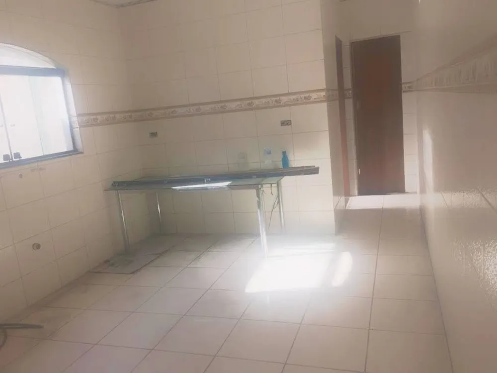 Sobrado, 4 quartos, 220 m² - Foto 3