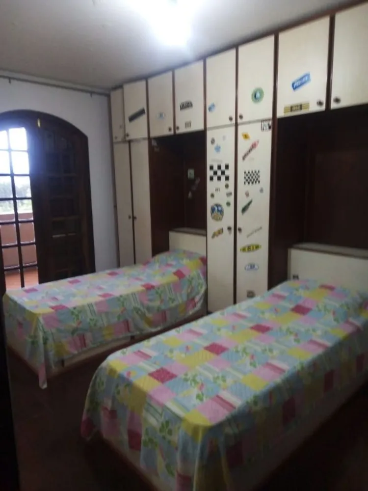 Sobrado, 3 quartos, 305 m² - Foto 3