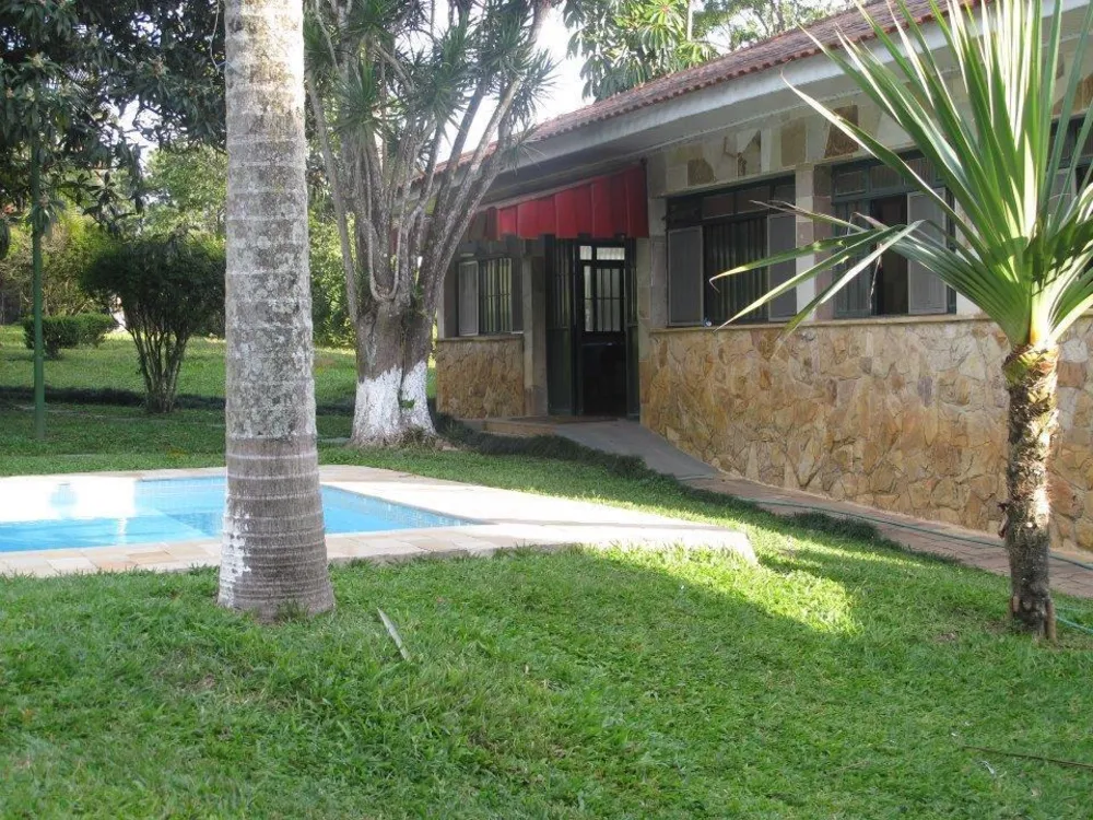 Chácara, 5 quartos, 3500 m² - Foto 1