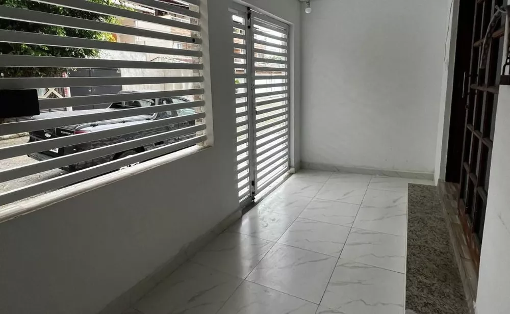 Casa à venda com 3 quartos, 184m² - Foto 13