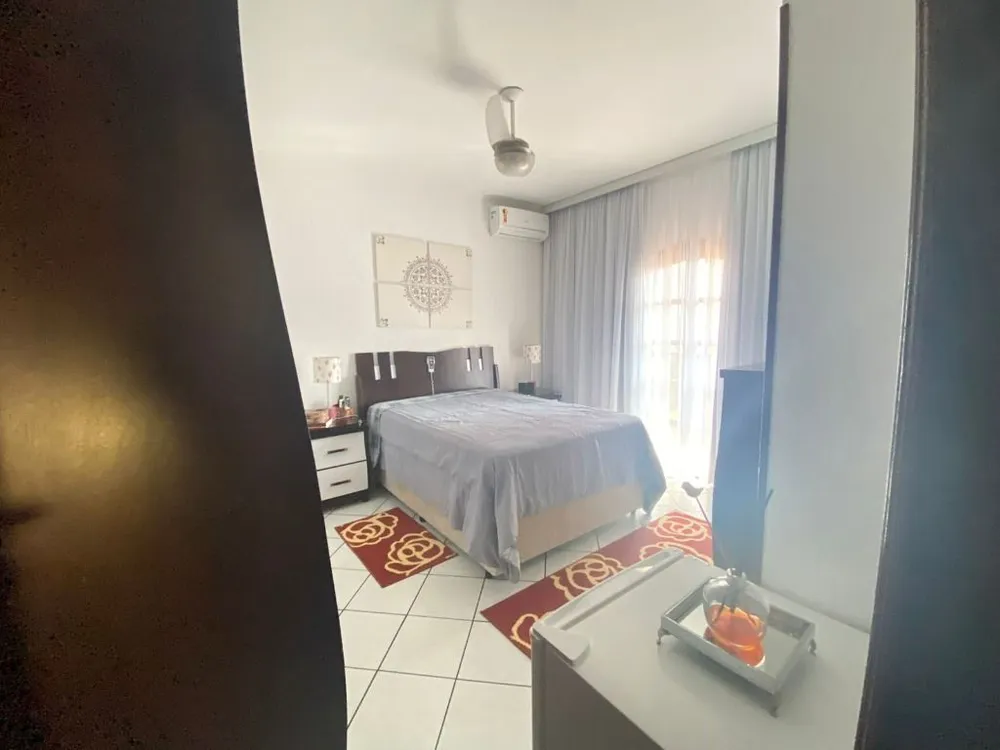 Sobrado, 3 quartos, 215 m² - Foto 4