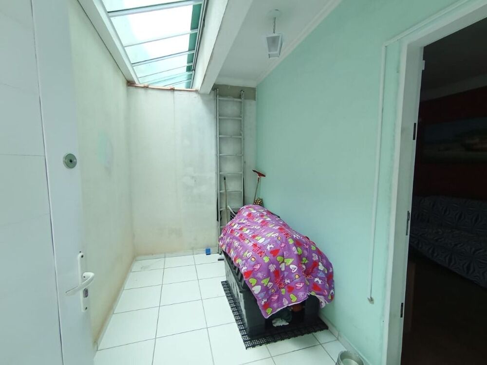 Sobrado, 3 quartos, 169 m² - Foto 2
