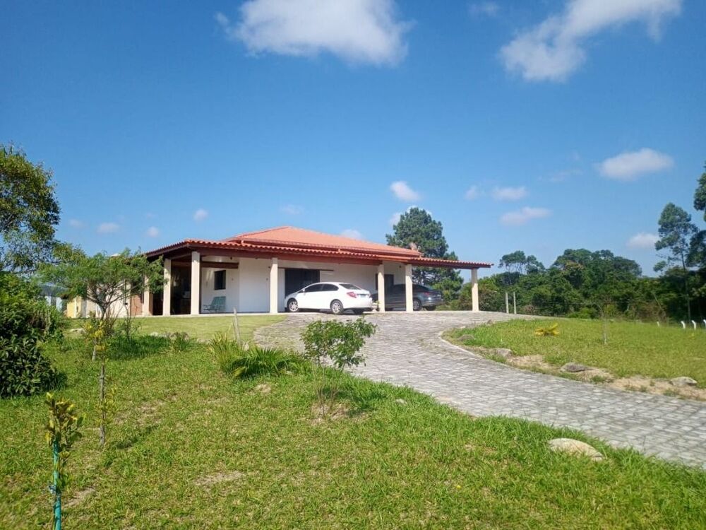 Chácara à venda com 3 quartos, 3000m² - Foto 1