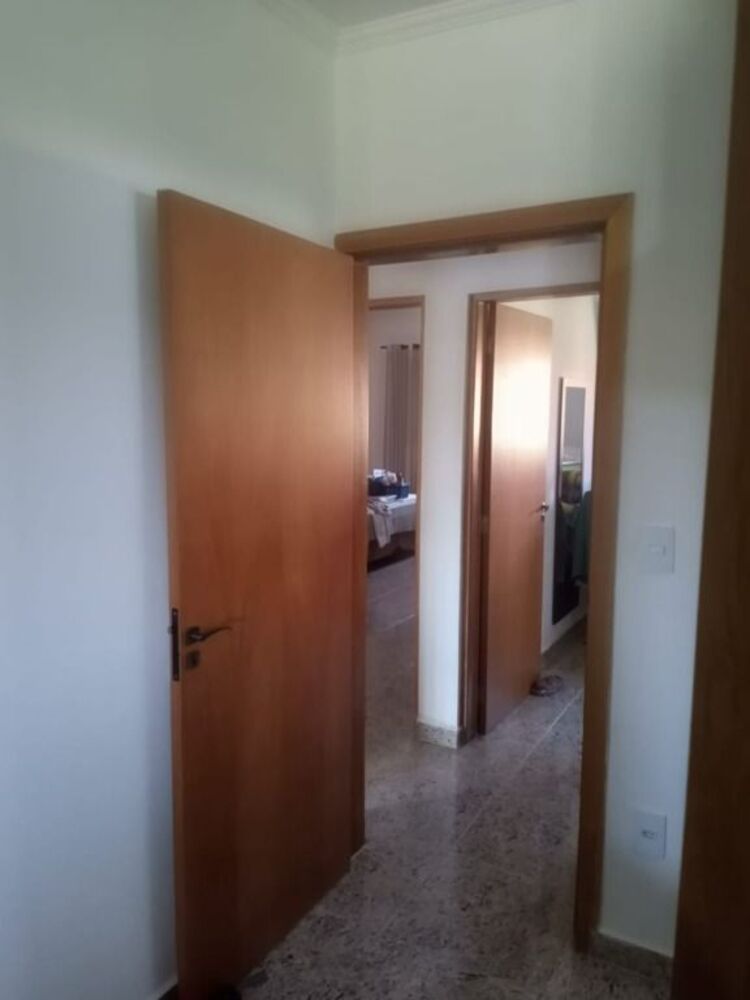 Chácara à venda com 3 quartos, 3000m² - Foto 24