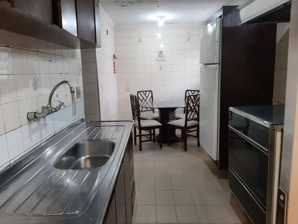 Sobrado, 6 quartos, 264 m² - Foto 2