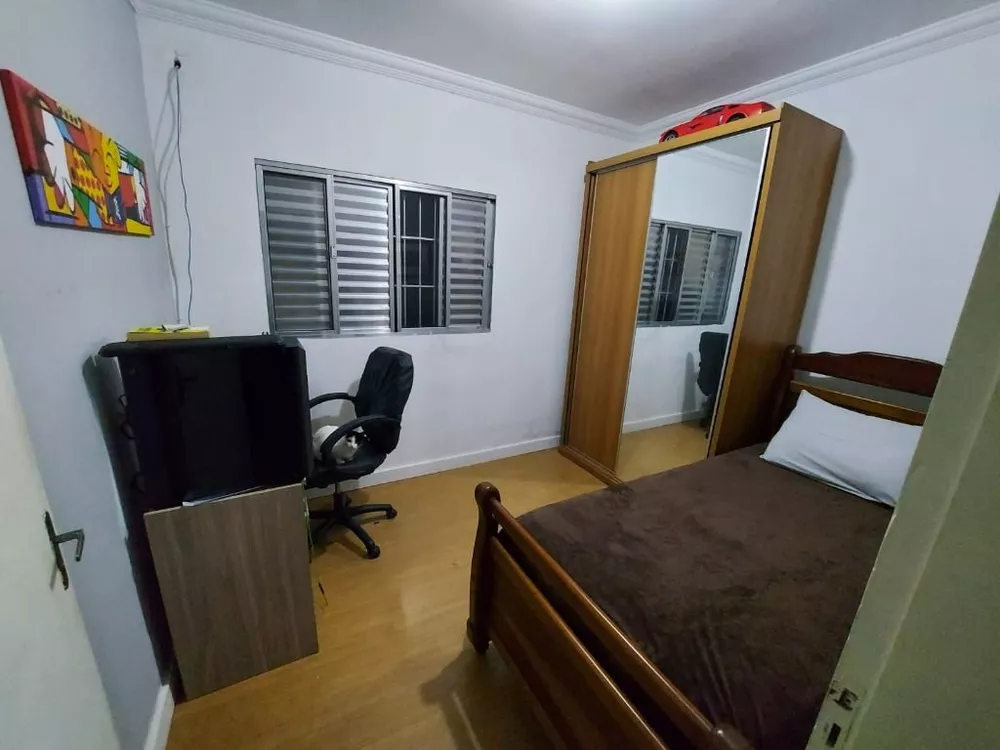 Casa à venda com 3 quartos, 240m² - Foto 20