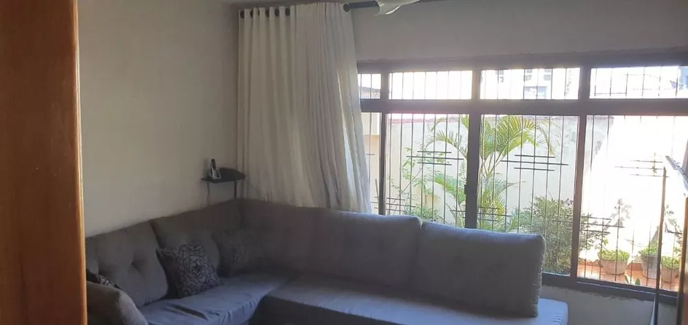 Sobrado à venda com 3 quartos, 199m² - Foto 1