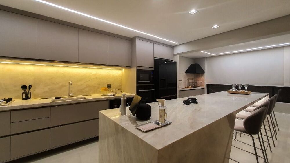 Apartamento, 4 quartos, 177 m² - Foto 2
