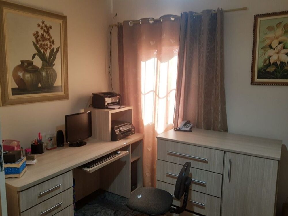 Casa, 3 quartos, 220 m² - Foto 2