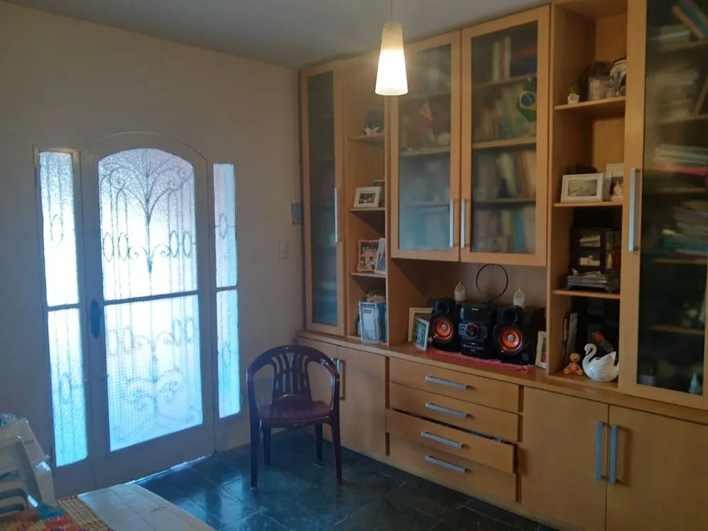 Casa, 3 quartos, 220 m² - Foto 2