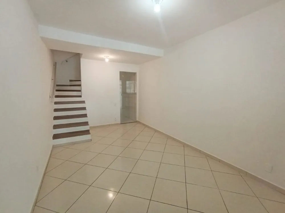 Sobrado, 2 quartos, 86 m² - Foto 2