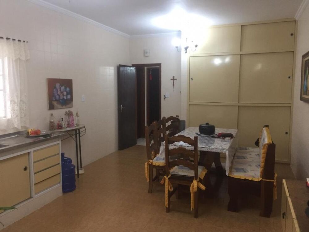 Casa, 2 quartos, 164 m² - Foto 1
