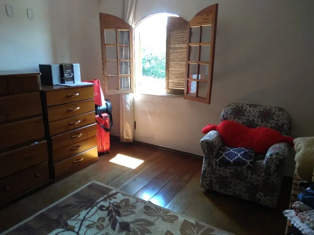 Sobrado, 4 quartos, 445 m² - Foto 1