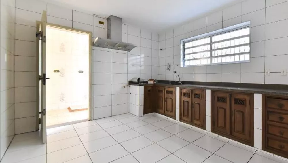 Sobrado, 4 quartos, 300 m² - Foto 2