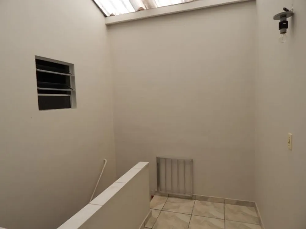 Casa, 3 quartos, 275 m² - Foto 4