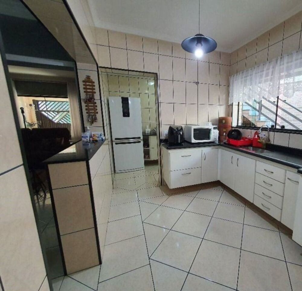 Sobrado, 3 quartos, 137 m² - Foto 1