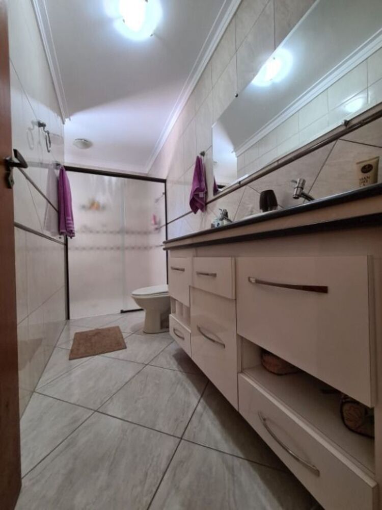 Sobrado, 3 quartos, 226 m² - Foto 4