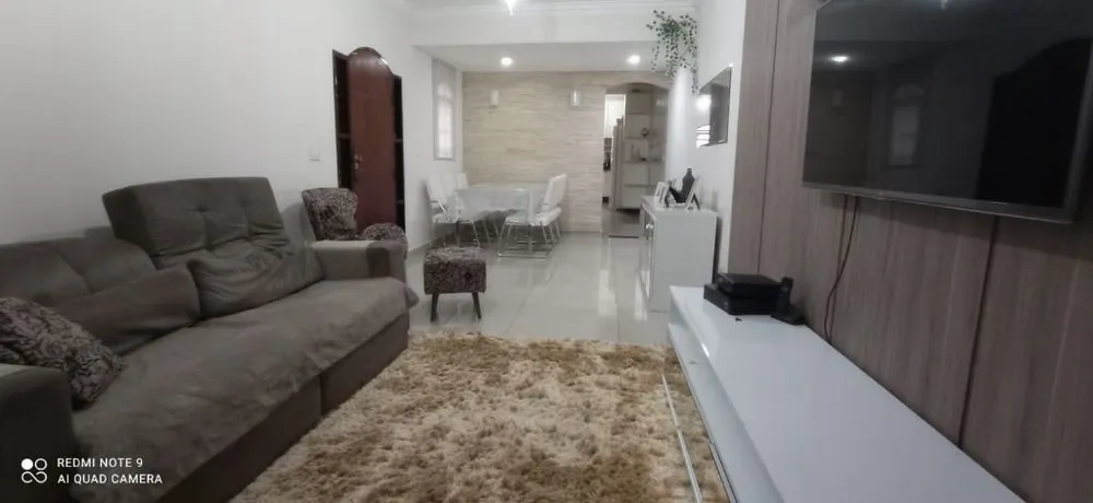 Sobrado, 3 quartos, 185 m² - Foto 1