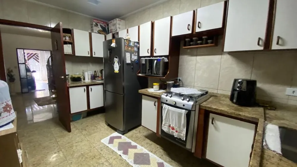 Sobrado, 3 quartos, 188 m² - Foto 2