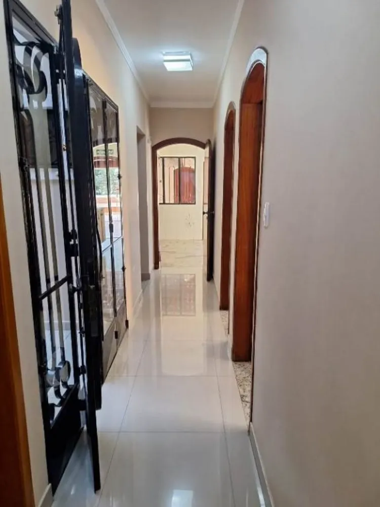 Casa, 3 quartos, 206 m² - Foto 2
