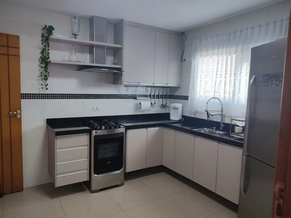 Sobrado, 3 quartos, 201 m² - Foto 3