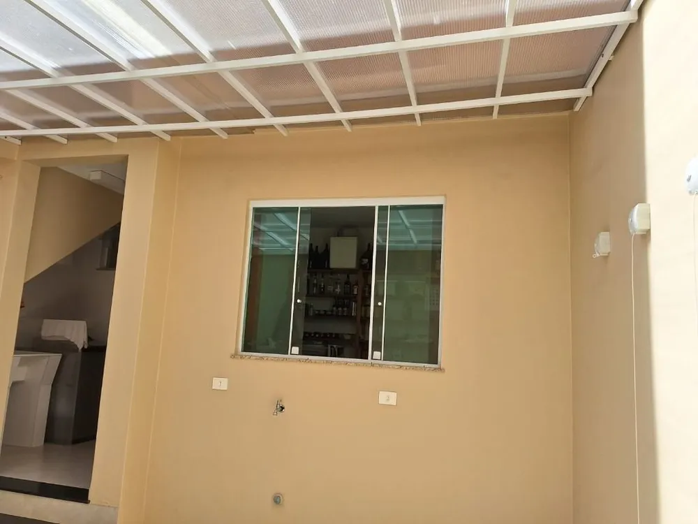 Sobrado, 3 quartos, 206 m² - Foto 2