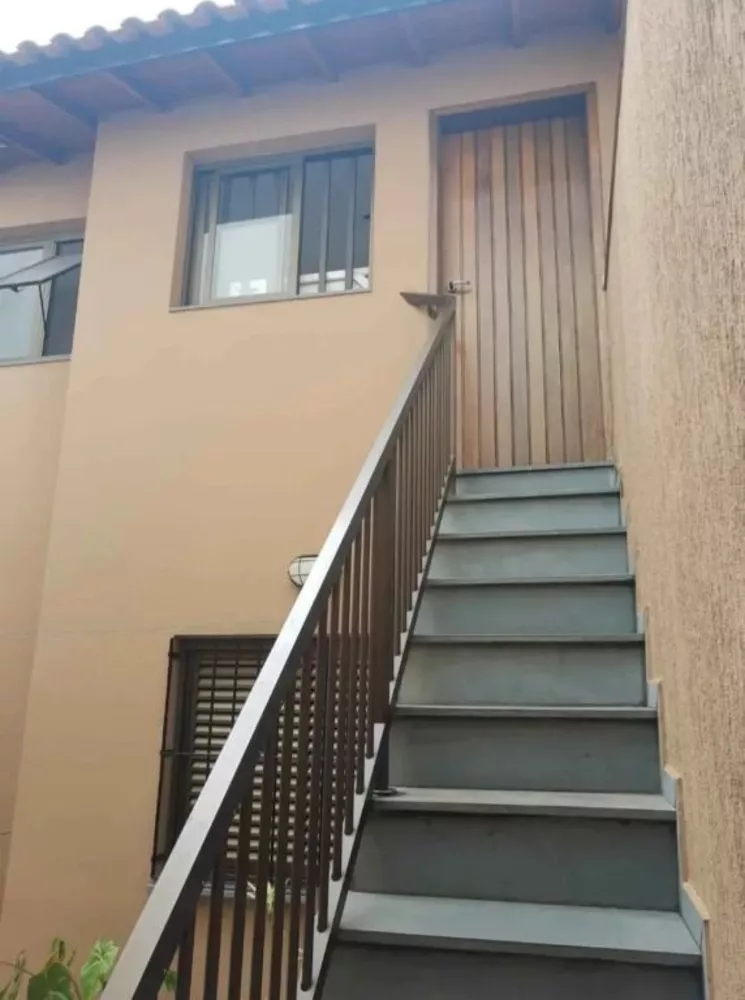 Casa à venda com 2 quartos, 200m² - Foto 12