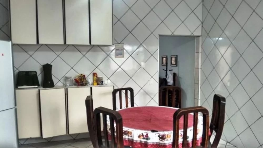 Sobrado à venda com 3 quartos, 196m² - Foto 3