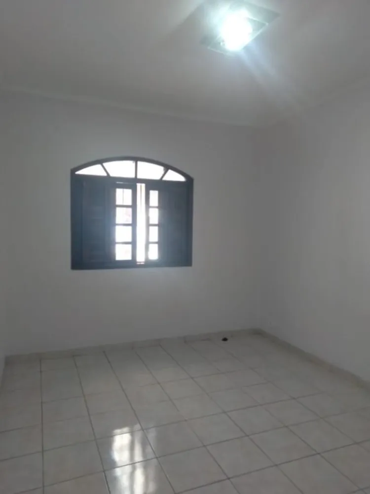 Casa, 3 quartos, 182 m² - Foto 6