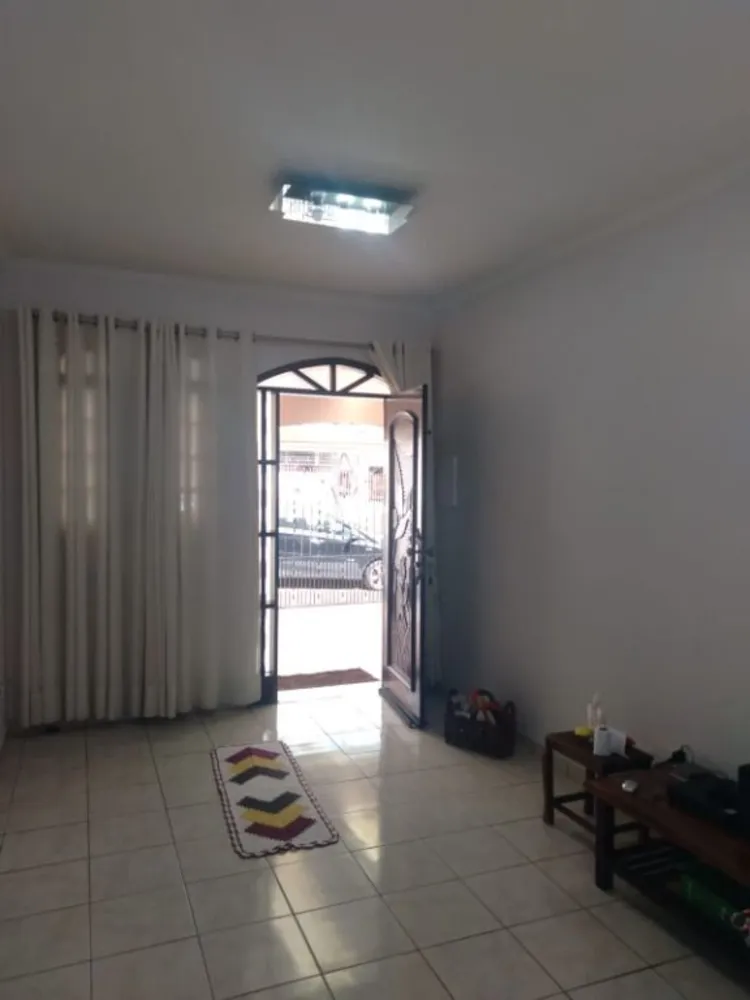 Casa, 3 quartos, 182 m² - Foto 1