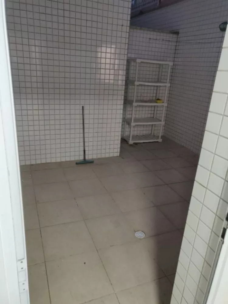 Apartamento à venda com 2 quartos, 60m² - Foto 11