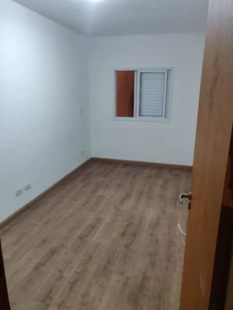 Apartamento à venda com 2 quartos, 60m² - Foto 5