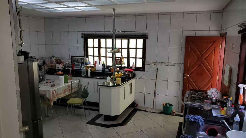 Sobrado à venda com 3 quartos, 400m² - Foto 9